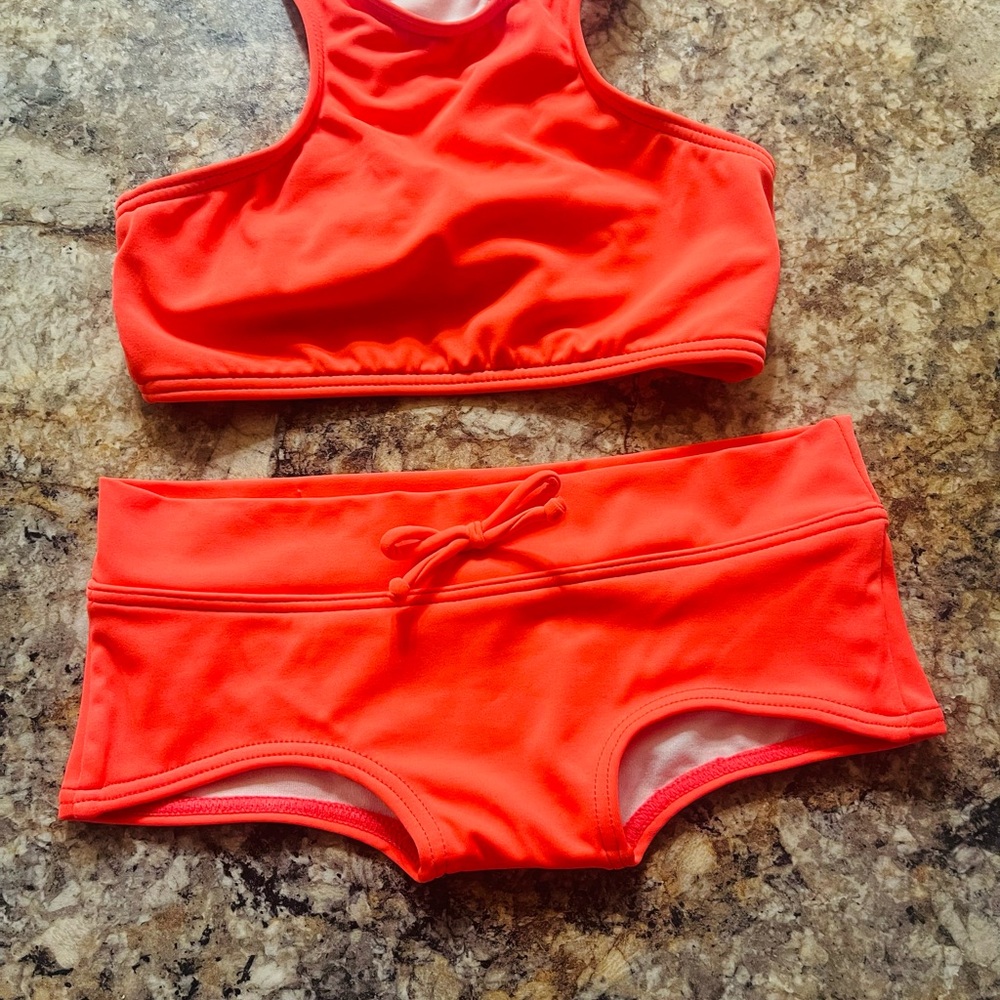 Like New billabong orange two piece bikini size 4